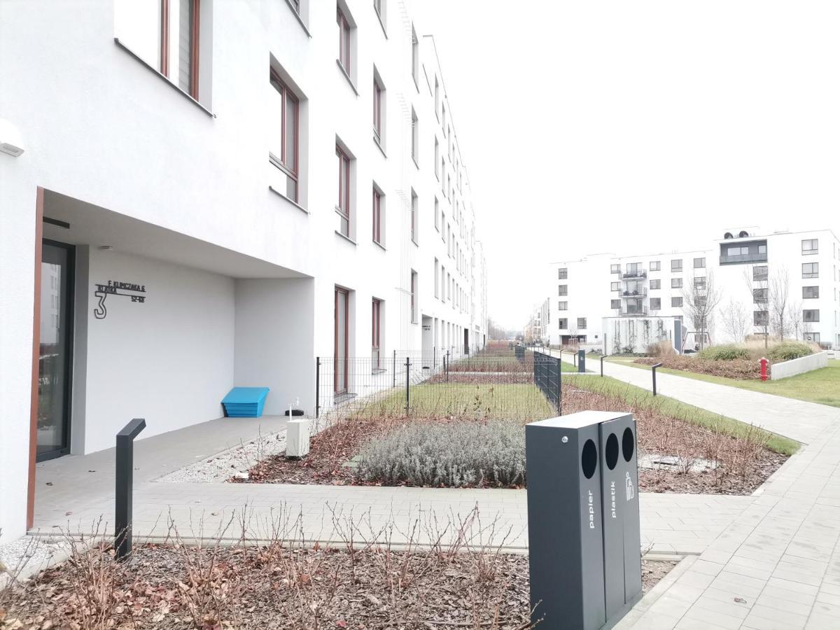 ワルシャワLuxusowy Apartament Klimczakaアパートメント エクステリア 写真