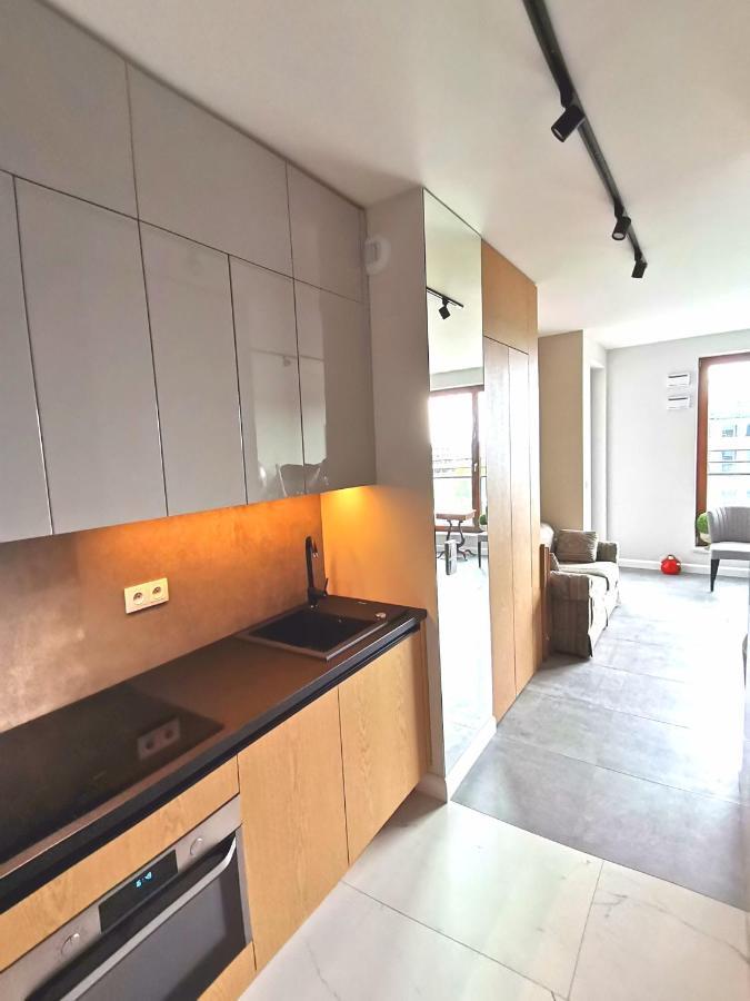 ワルシャワLuxusowy Apartament Klimczakaアパートメント エクステリア 写真
