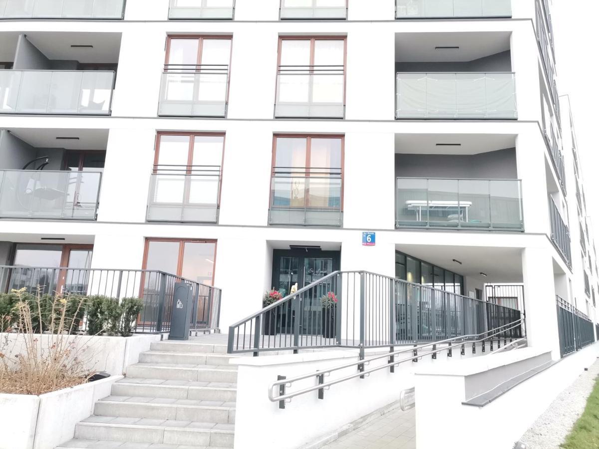 ワルシャワLuxusowy Apartament Klimczakaアパートメント エクステリア 写真